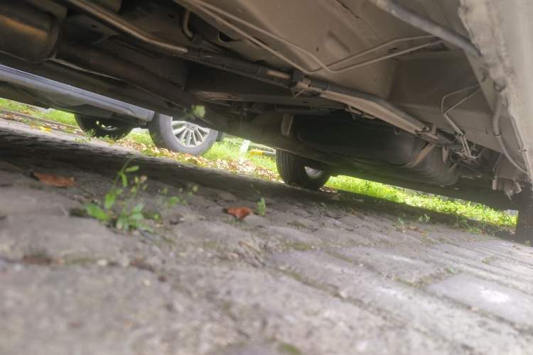 Used Buick GL8 2014 2.4L Classic Edition Chassis Front Left