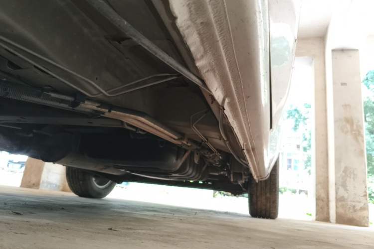 Used Buick GL8 2014 2.4L Classic Edition Chassis Front Left