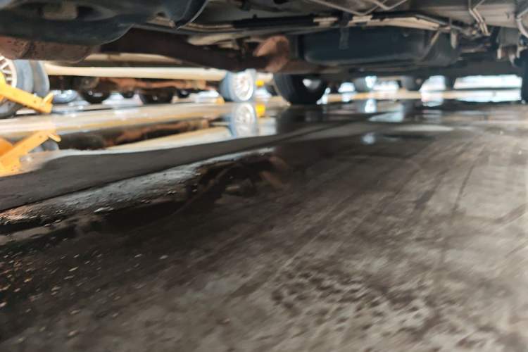 Used Buick GL8 2014 2.4L Classic Edition Chassis Front Left