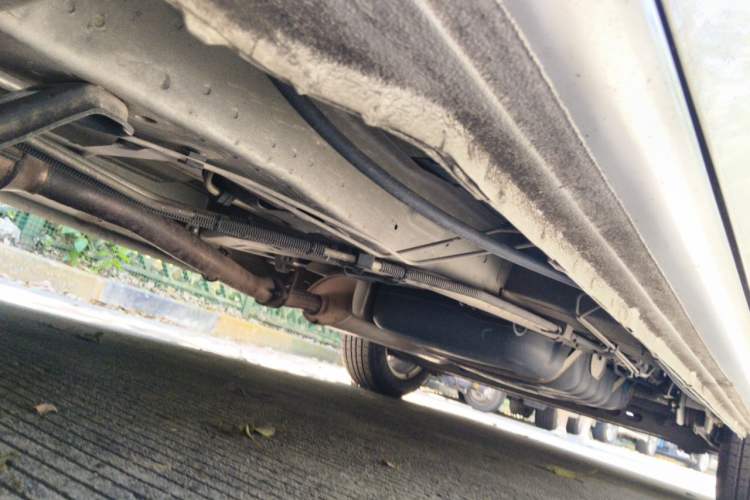 Used Buick GL8 2014 2.4L Classic Edition Chassis Front Left