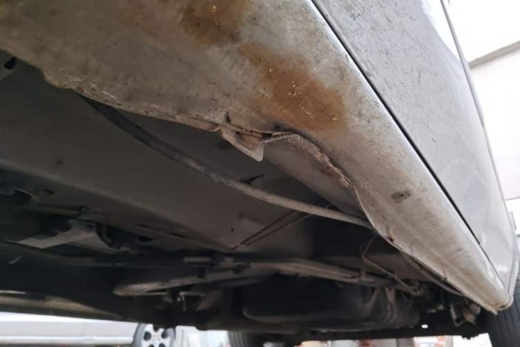 Used Buick GL8 2014 2.4L Classic Edition Chassis Front Left