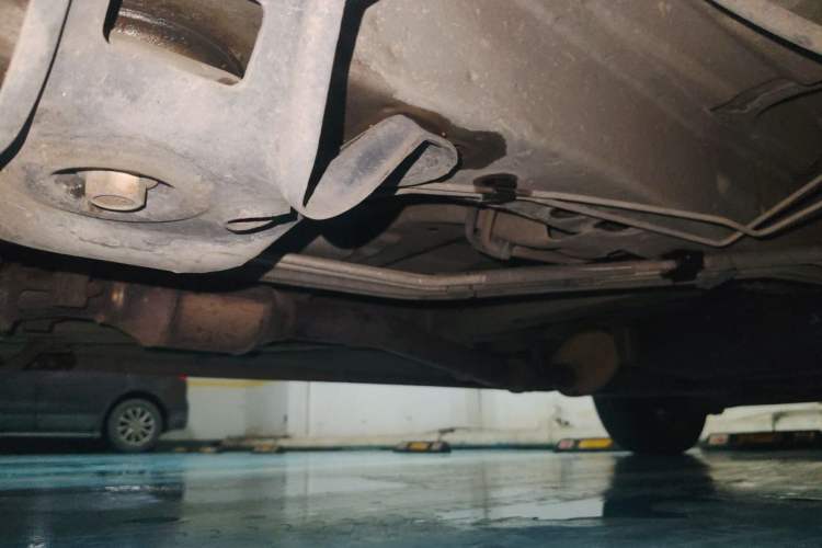 Used Buick GL8 2014 2.4L Classic Edition Chassis Front Left
