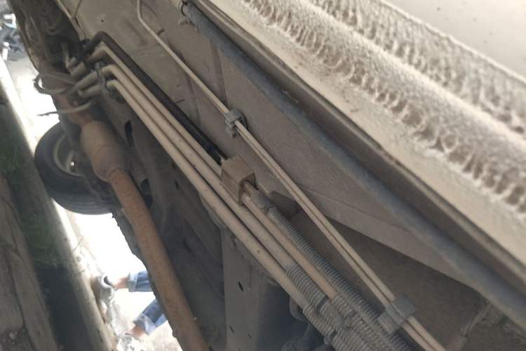 Used Buick GL8 2014 2.4L Classic Edition Chassis Front Left