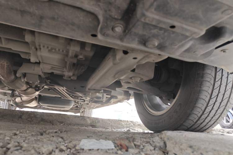 Used Buick GL8 2014 2.4L Classic Edition Chassis Front Left