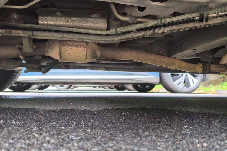 Used Buick GL8 2014 2.4L Classic Edition Chassis Front Left