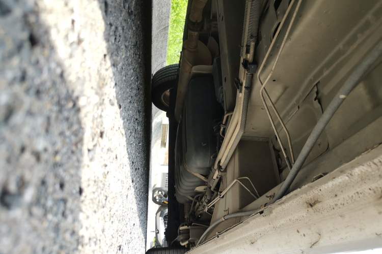 Used Buick GL8 2014 2.4L Classic Edition Chassis Front Left