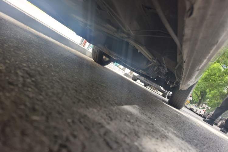 Used Buick GL8 2014 2.4L Classic Edition Chassis Front Left