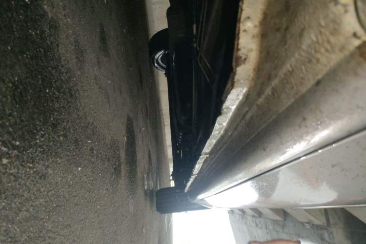 Used Buick GL8 2014 2.4L Classic Edition Chassis Front Left