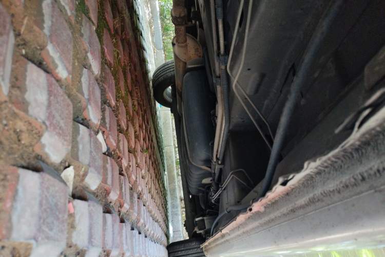 Used Buick GL8 2014 2.4L Classic Edition Chassis Front Left