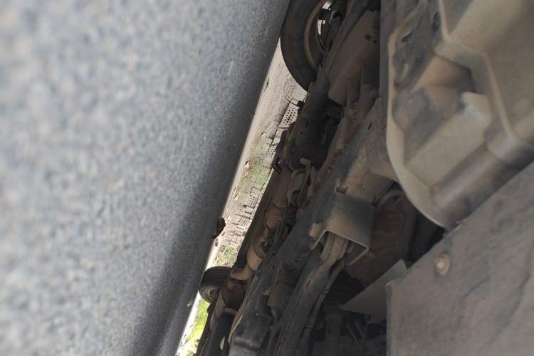 Used Buick GL8 2014 2.4L Classic Edition Chassis Front Left