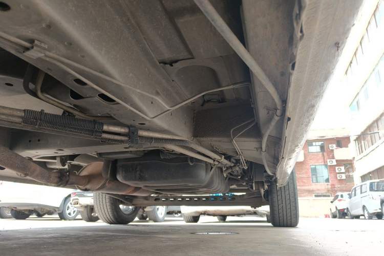 Used Buick GL8 2014 2.4L Comfort Edition Chassis Front Left