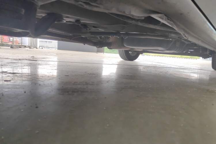 Used Buick GL8 2014 2.4L Classic Edition Chassis Front Left