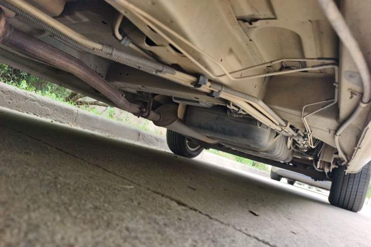 Used Buick GL8 2014 2.4L Executive Edition Chassis Front Left