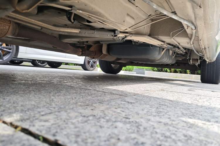 Used Buick GL8 2014 2.4L Classic Edition Chassis Front Left