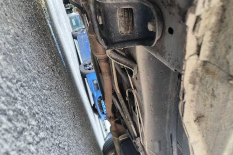Used Buick GL8 2014 2.4L Executive Edition Chassis Front Left