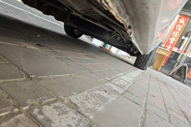 Used Buick GL8 2014 2.4L Classic Edition Chassis Front Left