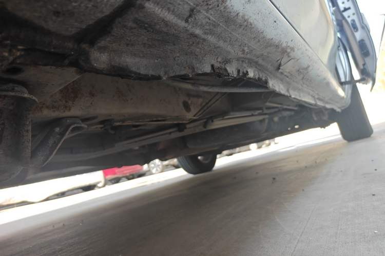 Used Buick GL8 2014 2.4L Classic Edition Chassis Front Left
