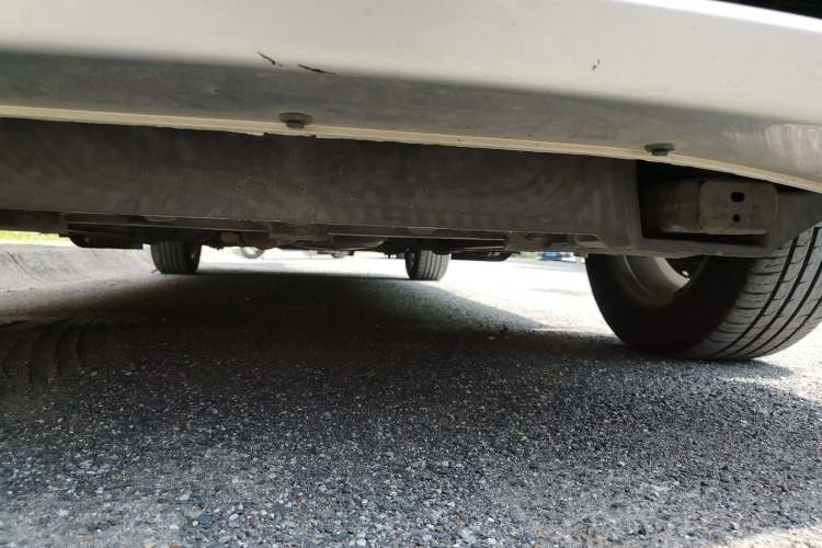 Used Buick GL8 2014 2.4L Classic Edition Chassis Front