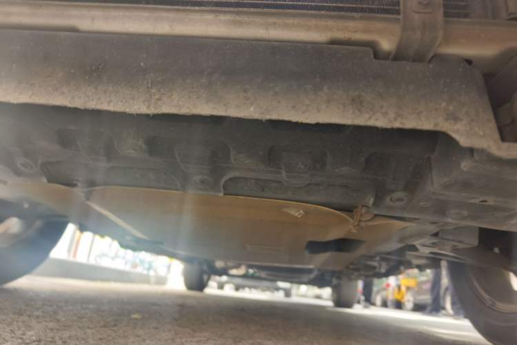 Used Buick GL8 2014 2.4L Classic Edition Chassis Front