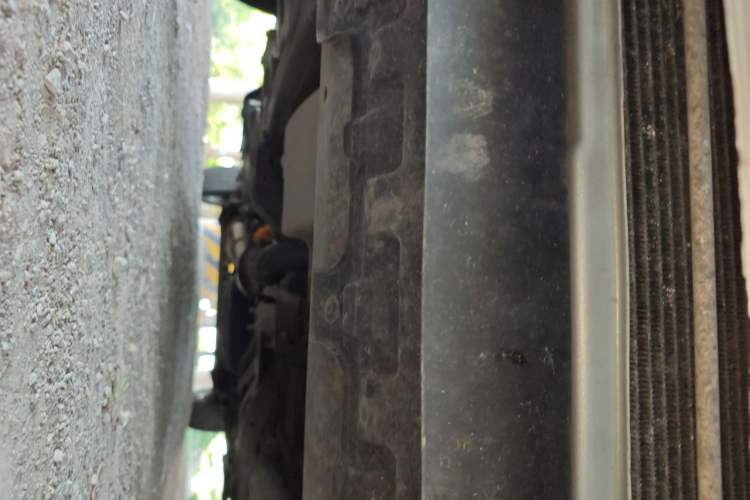 Used Buick GL8 2014 2.4L Classic Edition Chassis Front