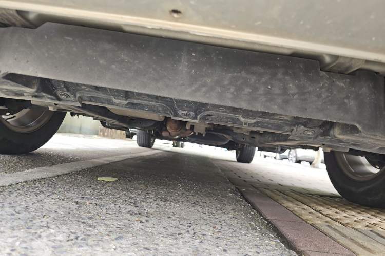 Used Buick GL8 2014 2.4L Classic Edition Chassis Front