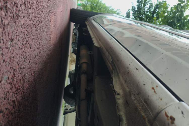 Used Buick GL8 2014 2.4L Comfort Edition Chassis Front Right