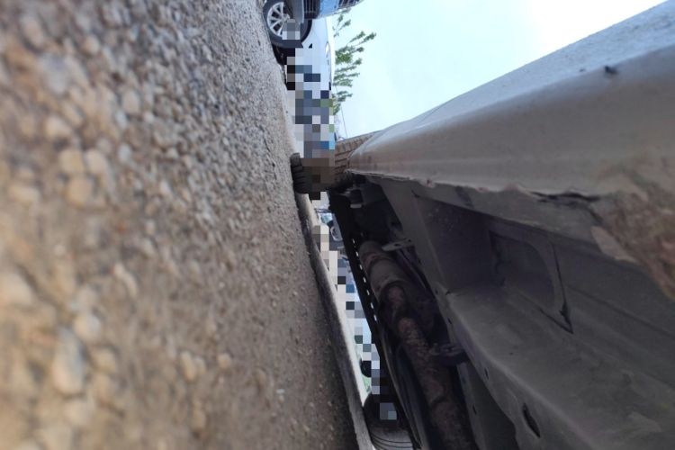 Used Buick GL8 2014 2.4L Classic Edition Chassis Front Right