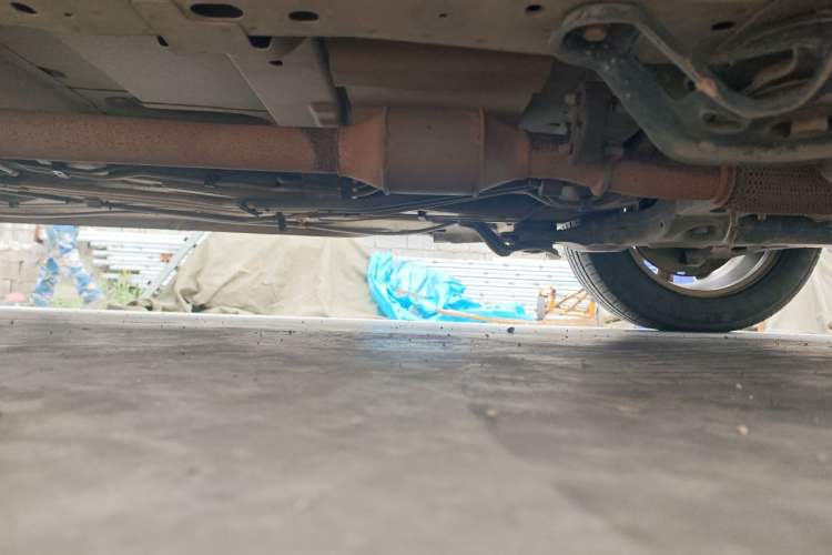 Used Buick GL8 2014 2.4L Comfort Edition Chassis Front Right