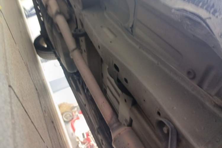Used Buick GL8 2014 2.4L Executive Edition Chassis Front Right