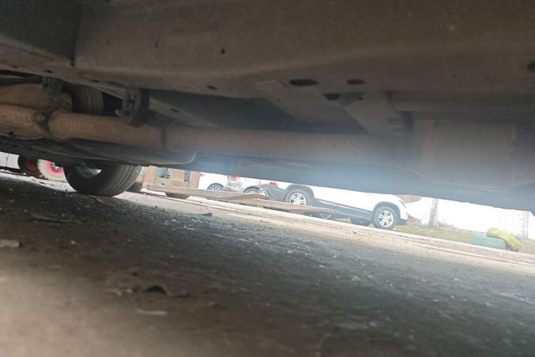 Used Buick GL8 2014 2.4L Comfort Edition Chassis Front Right