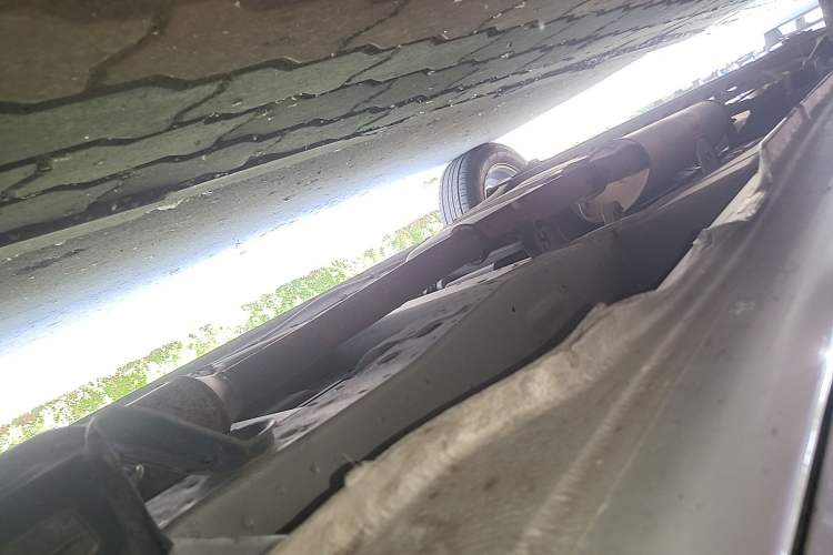 Used Buick GL8 2014 2.4L Classic Edition Chassis Front Right