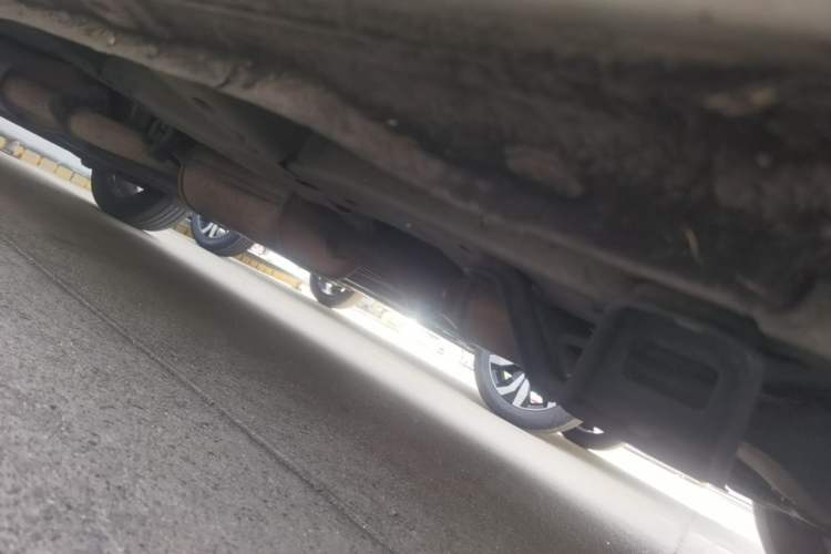 Used Buick GL8 2014 2.4L LT Luxury Business Executive Edition Chassis Front Right