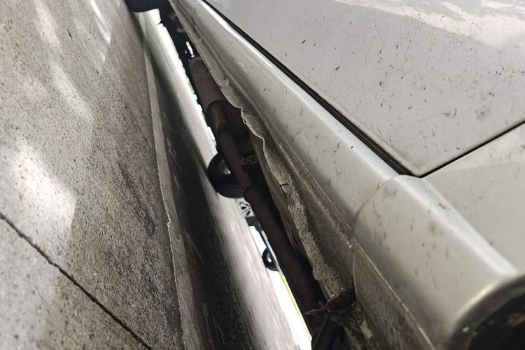 Used Buick GL8 2014 2.4L Classic Edition Chassis Front Right