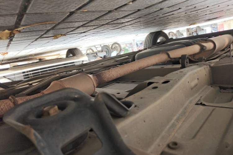 Used Buick GL8 2014 2.4L Classic Edition Chassis Front Right
