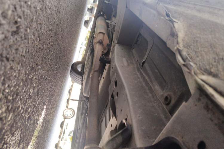 Used Buick GL8 2014 2.4L Executive Edition Chassis Front Right