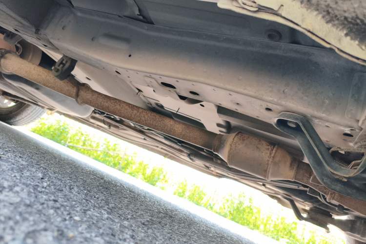 Used Buick GL8 2014 2.4L Executive Edition Chassis Front Right