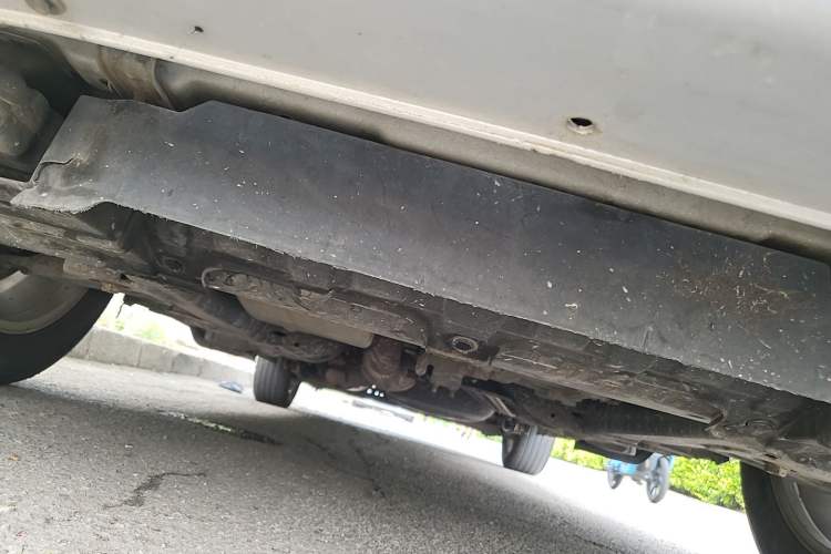 Used Buick GL8 2014 2.4L Classic Edition Chassis Front