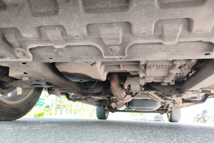 Used Buick GL8 2014 2.4L Executive Edition Chassis Front