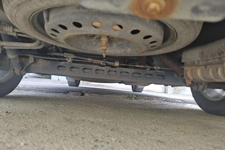 Used Buick GL8 2014 2.4L Classic Edition Chassis Rear