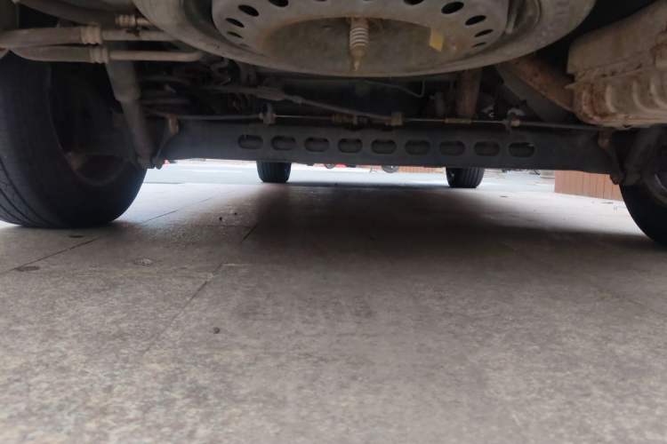 Used Buick GL8 2014 2.4L Executive Edition Chassis Rear