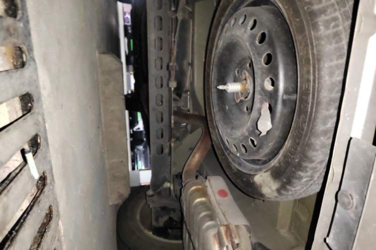 Used Buick GL8 2014 2.4L Classic Edition Chassis Rear