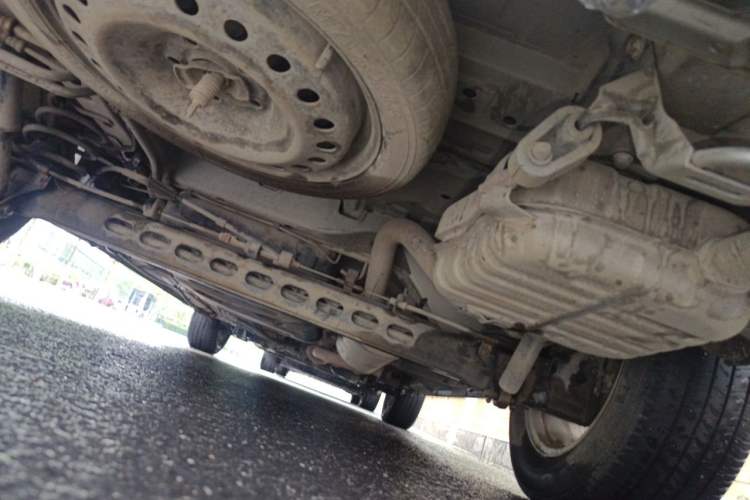 Used Buick GL8 2014 2.4L Classic Edition Chassis Rear