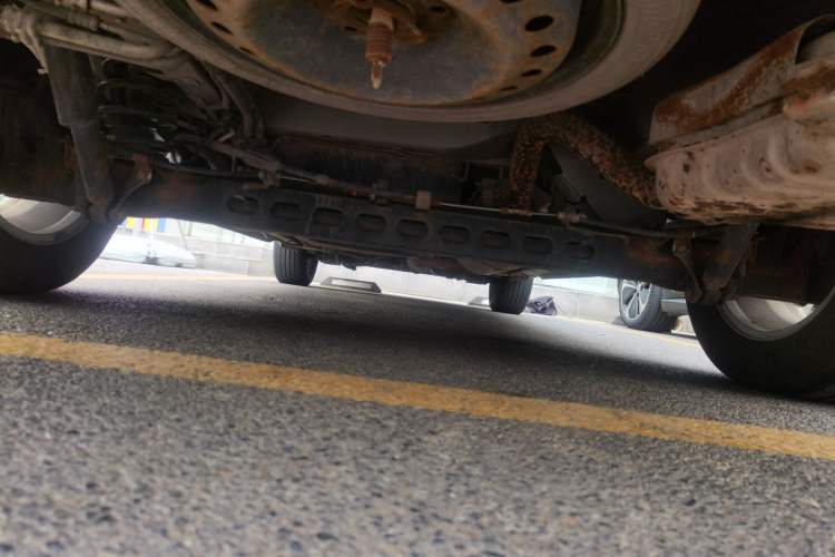 Used Buick GL8 2014 2.4L Classic Edition Chassis Rear