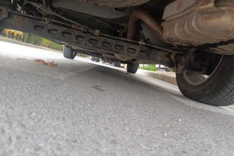 Used Buick GL8 2014 2.4L Classic Edition Chassis Rear