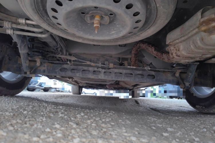 Used Buick GL8 2014 2.4L Classic Edition Chassis Rear