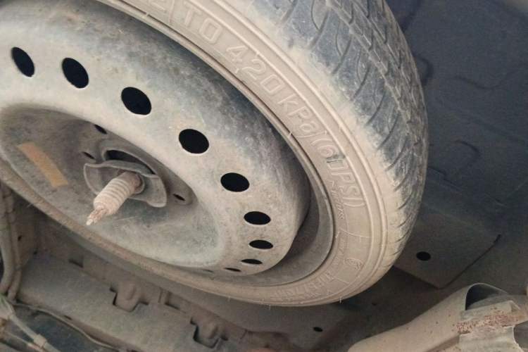 Used Buick GL8 2014 2.4L Classic Edition Chassis Rear