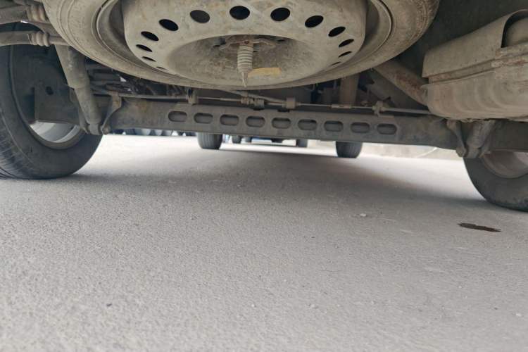 Used Buick GL8 2014 2.4L Classic Edition Chassis Rear