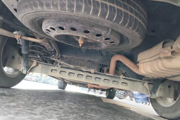 Used Buick GL8 2014 2.4L Classic Edition Chassis Rear