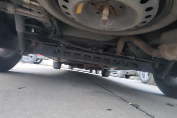 Used Buick GL8 2014 2.4L Executive Edition Chassis Rear