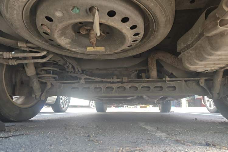 Used Buick GL8 2014 2.4L Executive Edition Chassis Rear